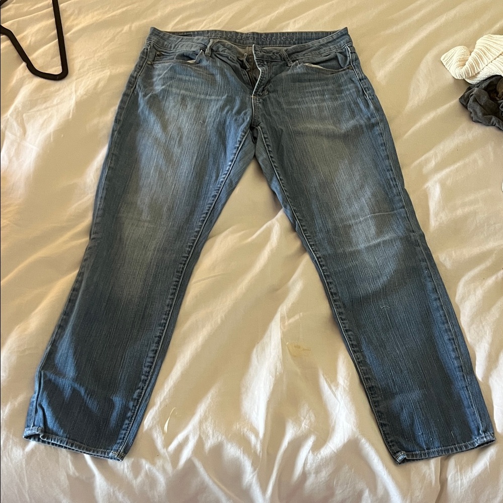 Articles Of Society Men's Light Blue Relaxed Straight Jeans